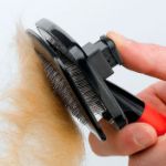 Picture of Ferplast Kedi Köpek Otomatik Temizlenebilir Fırça Gro 5956