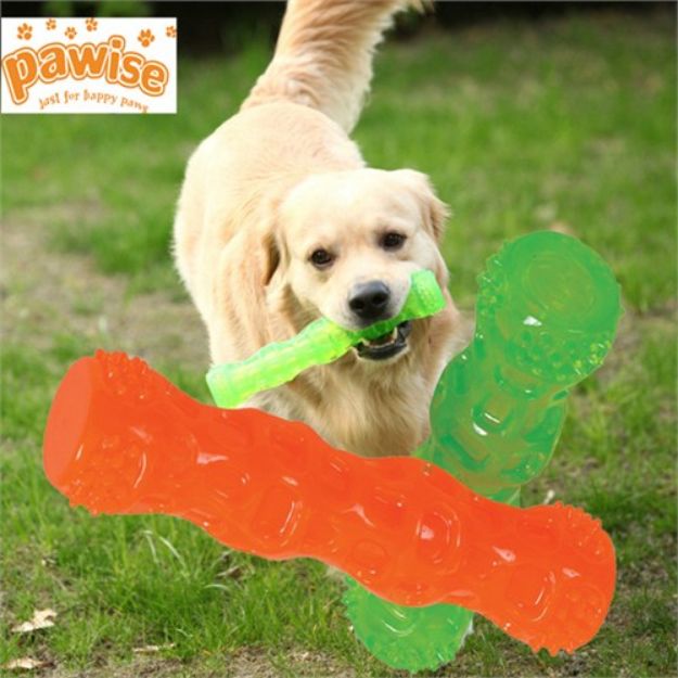 Picture of Pawise Köpekler İçin Sesli Kauçuk Çubuk Oyuncak 28 CM P14506UP